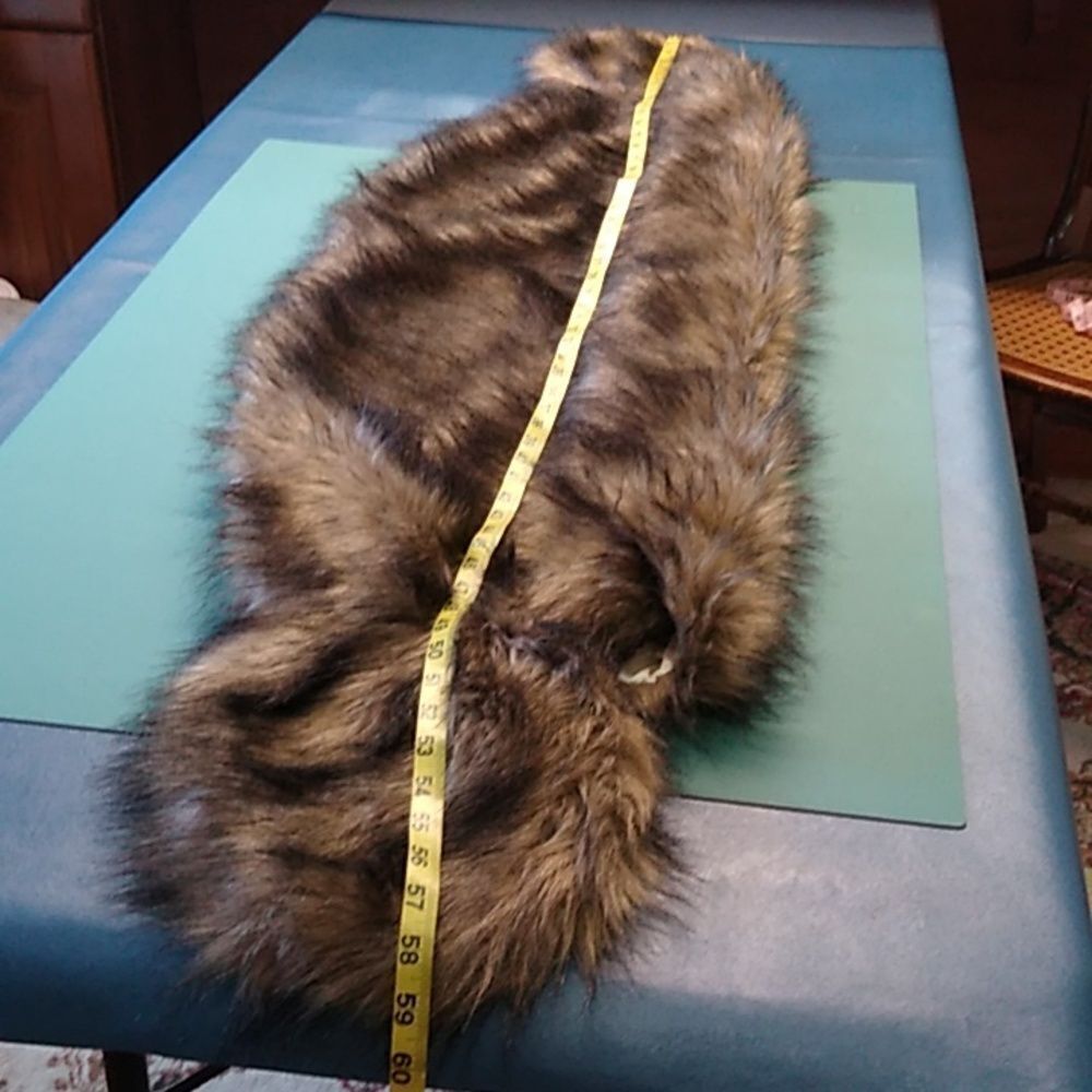 Long Haired Satin Lined Stole/Wrap Possible Coyot… - image 3